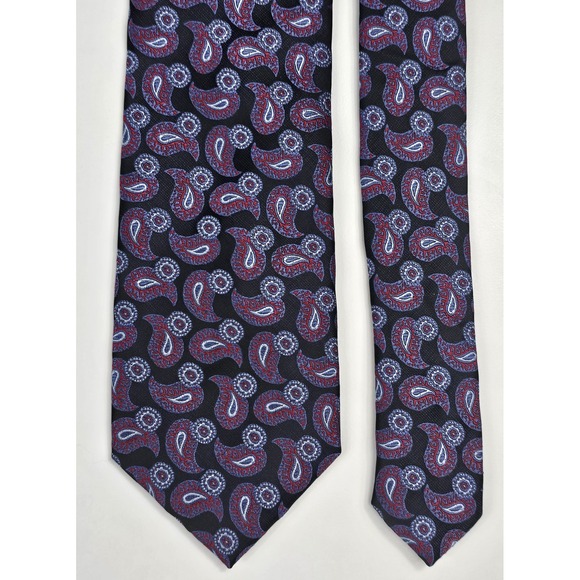 Thomas Stone Tie 100% Polyester Hand Made Black Purple Red Silver Paisley - Picture 3 of 7